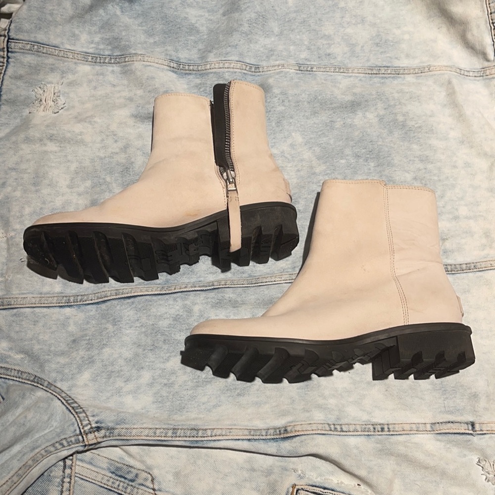 Sorel Phoenix Ankle Boot - Fawn